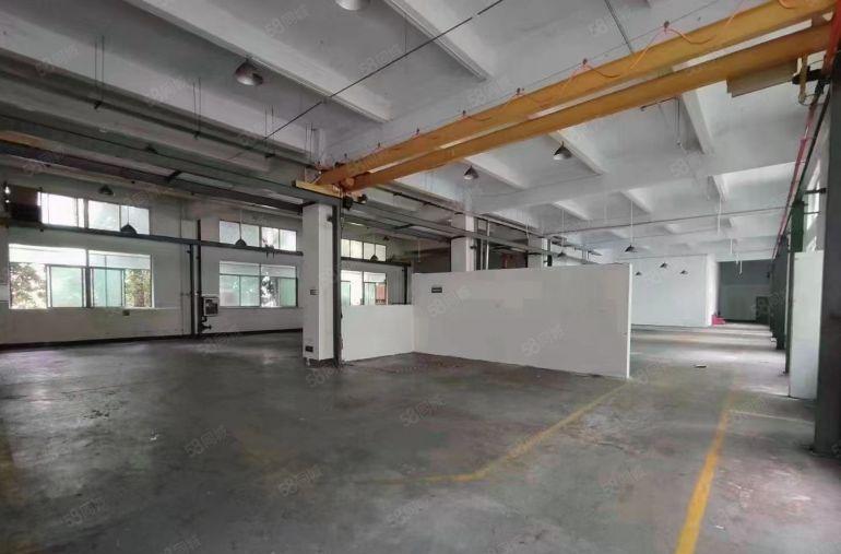 公明西田标准厂房一楼出租1200平高5.5米带行车，园区电改