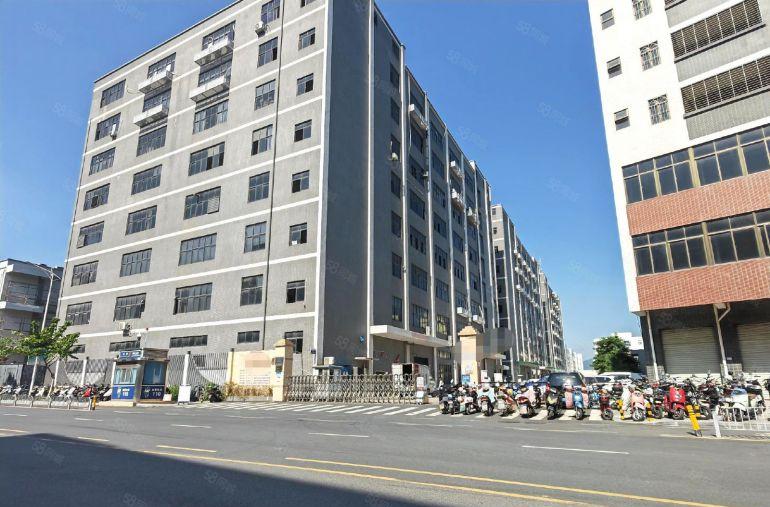 光明地铁口原房东楼上1100平方三吨大货梯精装修办公室出租