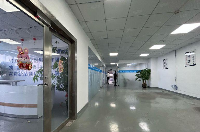 光明区公明上村原房东楼上1300平精装修厂房出租