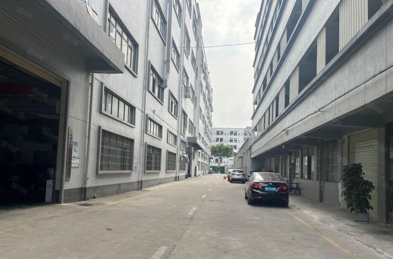 公明楼村带装修原房东18元平方米厂房出租