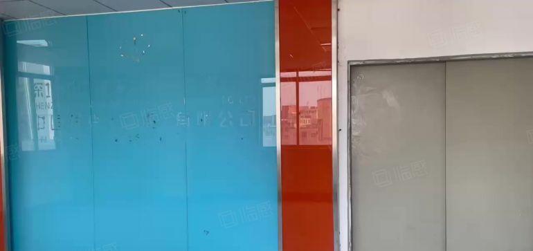 光明凤凰城高新科技园区楼上1580平带装修厂房出租