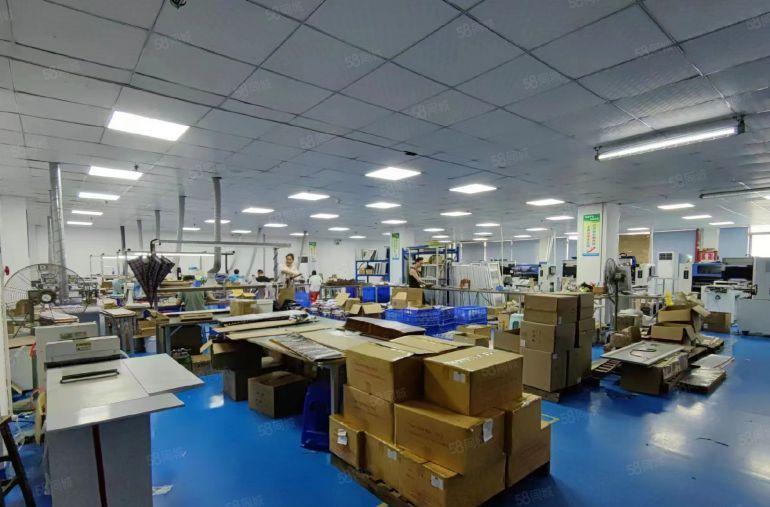 光明公明原光电厂出租（3676平可分900起，车间干净明亮）