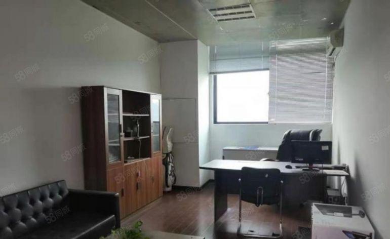 （实际面积出租）公明东坑3楼1200平精装无转让费，好招工