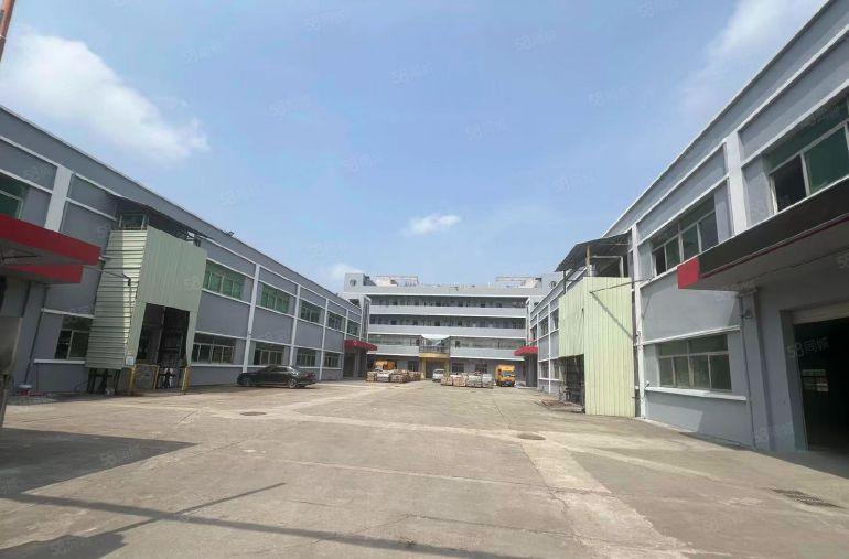 翻新小独院厂房出租2600平空地超大，价格便宜200平起分