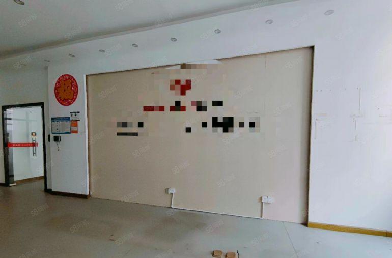 光明公明上村厂房，仓库出租2000平（5吨货梯，带卸货平台）