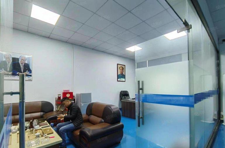 16元光明凤凰城地铁站附件楼上厂房出租800平精装修无转让费