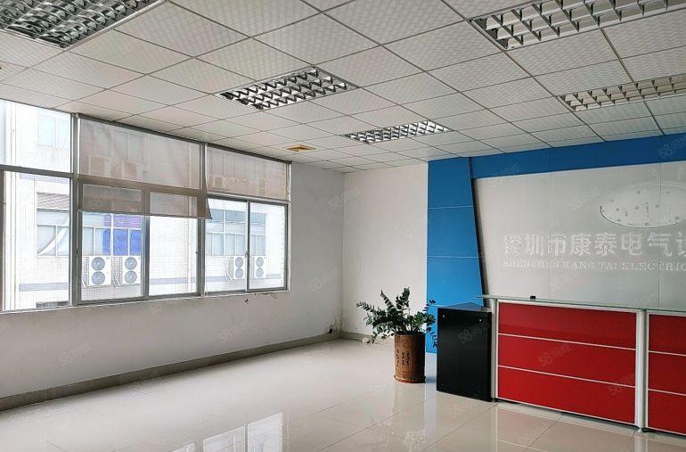 首月租金立减百分之10，公明楼村3000平方精装厂房业主直租