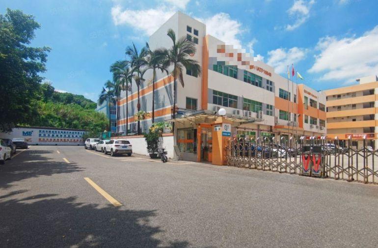 光明地铁站独院厂房单层1300平精装修厂房出租 可办公可生产