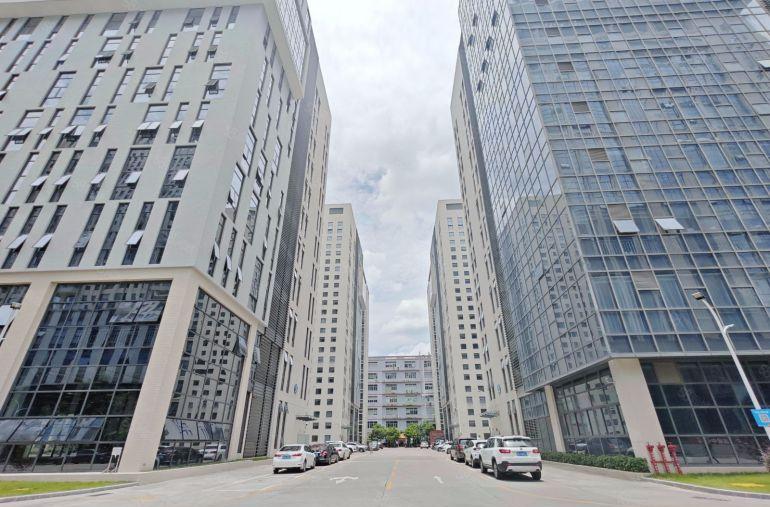 光明甲子塘厂房办公仓库出租300平起租3000平方精装修出租