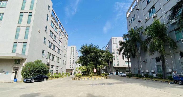 公明楼村地铁口新出原房东红本厂房1000平到2000平可分租