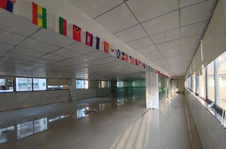 光明科技园原房东红本精装修5000平方厂房办公超大空地低价出