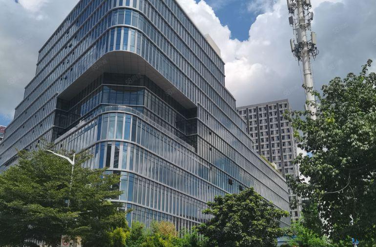 光明厂房全新带红本厂房工业上楼，光明可申请房租补贴工业园