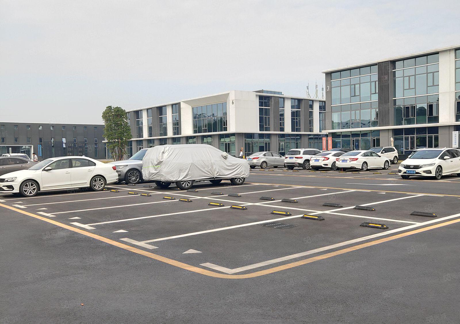 光明地铁口经典独栋8万平高新生产研发办公产业园，大小面积可分