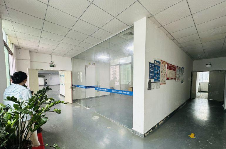 长圳地铁站原房东红本厂房整层800平出租现成装修拎包生产