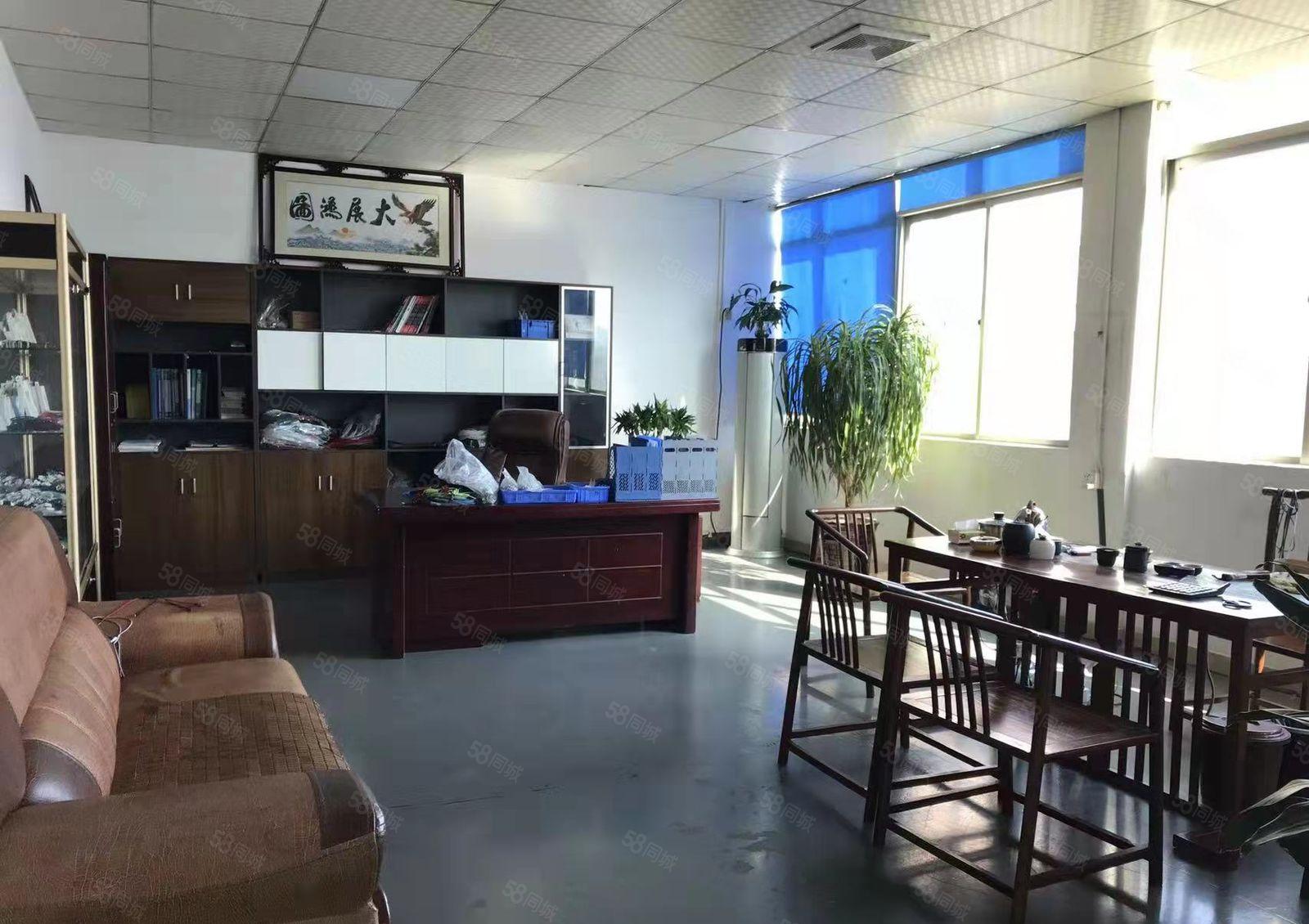 光明特价厂房出租（18元全包，精装900平，面积实在可实量）