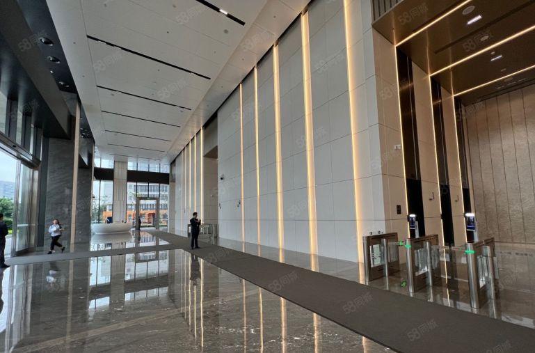 公明高端奢华没有之一 生产办公整层1500平