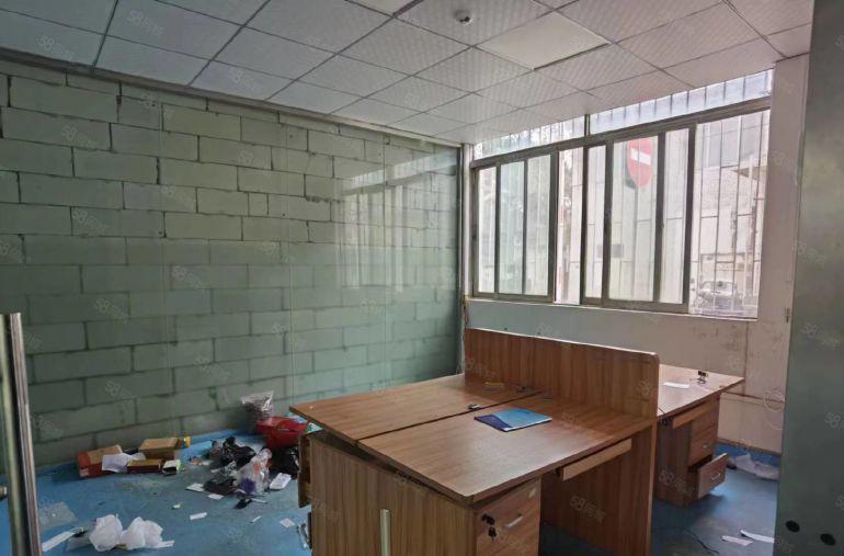 公明西田标准厂房一楼（700平带隔好办公室多间，电量充足）