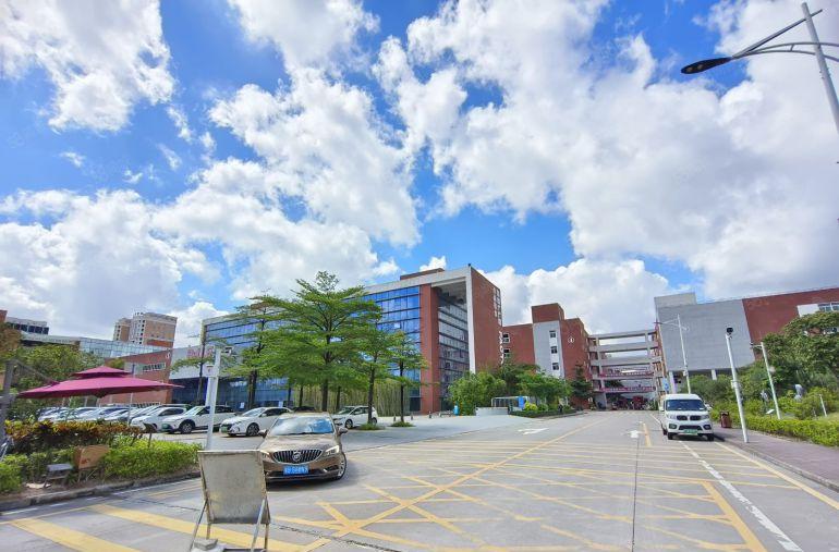 光明原房东厂房出租独院12000平方1000平起租园区配套齐