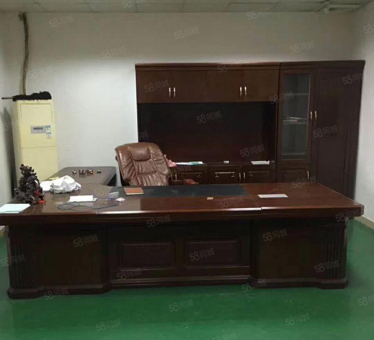 （非中介业主直租）本人现有厂房出租，700平精装，价格便宜