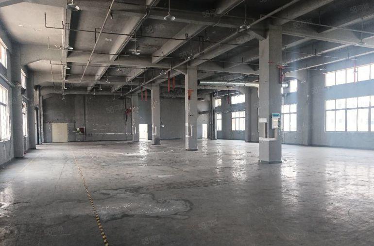 马田街道马山头新出厂房楼上2010平方现有办公室有免费停车位