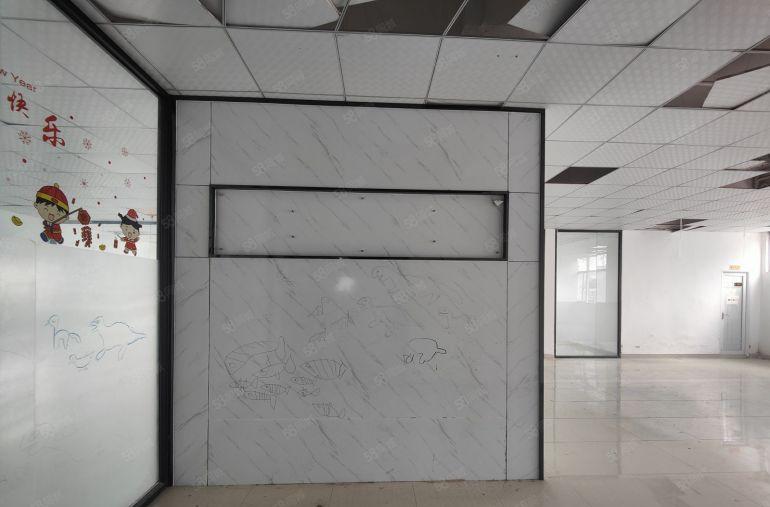 公明楼村原房东厂房新出楼上1300平