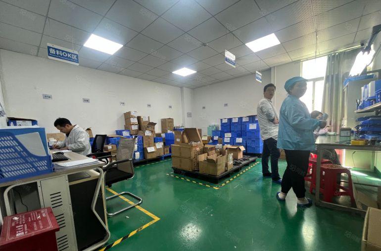 光明凤凰城原房东整层2680平精装厂房出租带无尘车间空地大