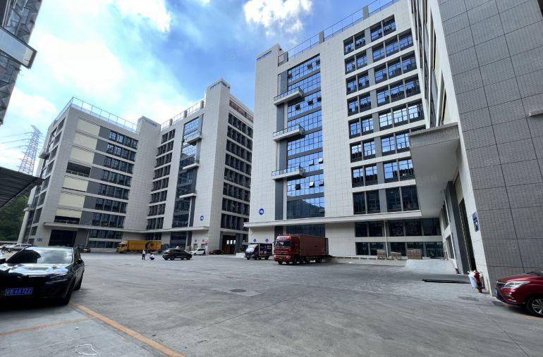 23元起光明田寮高新产业园厂房仓库出租一二三楼8000平分租