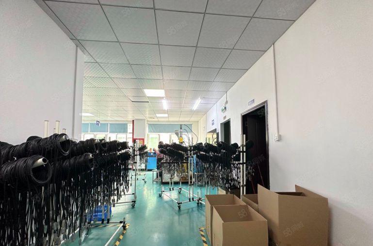 公明原房东新出1000平方，精装修，洁净车间加仓库，厂房招租