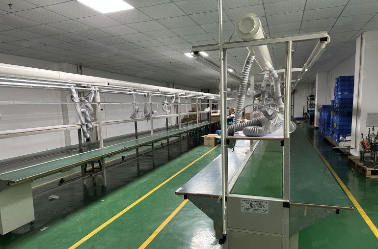 一手房东一二楼4800平带办公室精装修一楼6米带现成航车分租