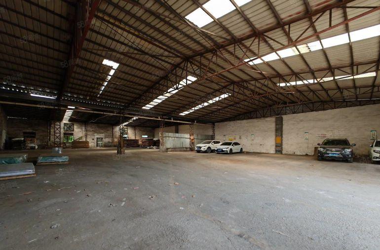 光明楼村22元钢构厂房1200平出租，5年合同，可进大车