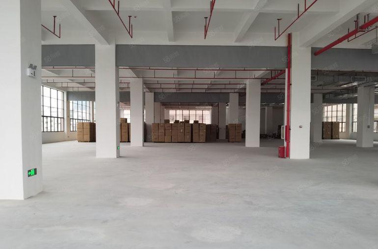 光明科学城原房东红本厂房5700平可分租可办环评享受政府补贴