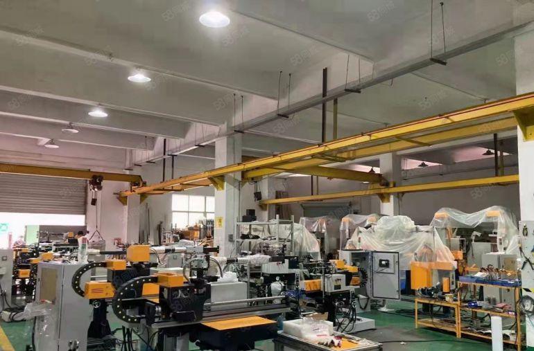 光明甲子塘标准厂房一楼（1000平，现成行车适合模具，钣金）