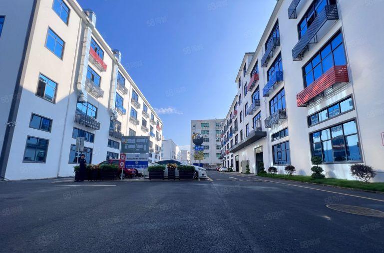 光明合水口地铁站旁村委原房东1800平精装修厂房出租公摊很小