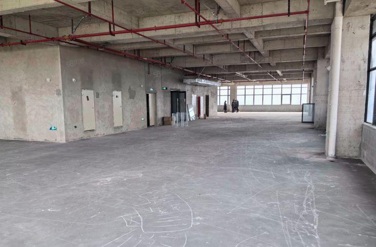 光明红本实际面积单层6000平6部货梯可分租花园式厂房有配套