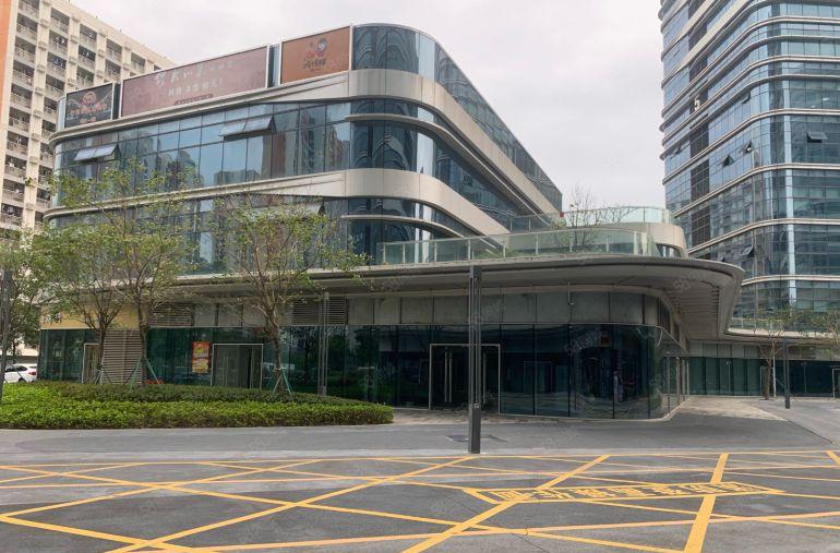 光明中心区高端生产研发办公厂房高楼层豪华装修700平米