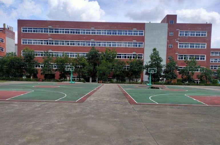 光明长兴科技园厂房500平1000平10000平厂房出租