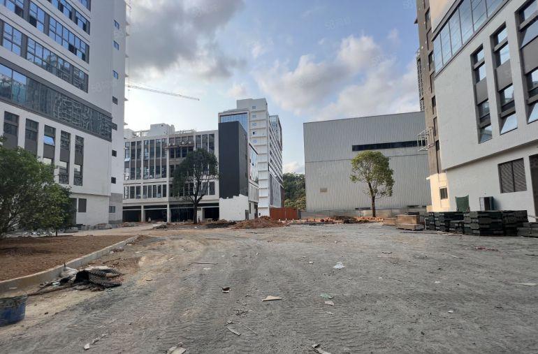 光明高新产业园国企全新厂房出租980平分租补贴20元空地大