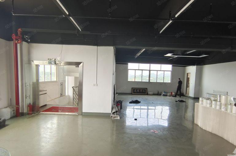 新彼头精装420平厂房出租，仅需10块一平！水电齐全设施齐全