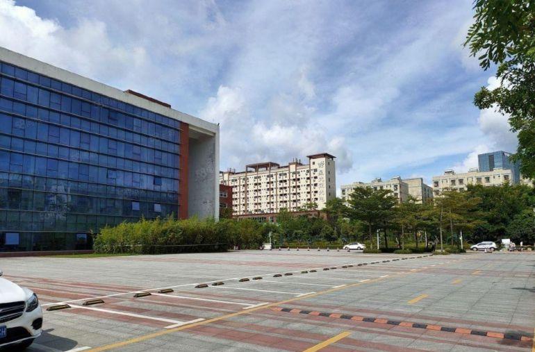 光明长兴科技园旁原房东总面积5000平红本厂房出租 大小可分