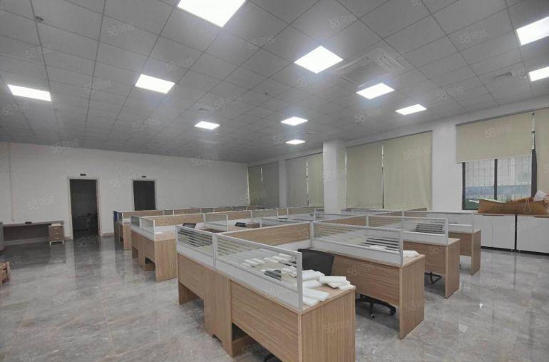 免租9个月光明地铁写字楼出租5楼500平医疗研发办公电商仓库