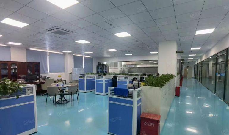 光明村委厂房出租4500平车间干净明亮适合电子，设备，显示屏