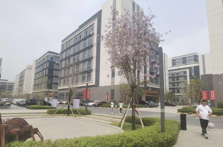 光明地铁口低价开发商直租厂房出租500平起分租