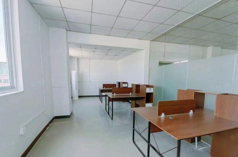 公明楼村原房东厂房出租（750平精装无转让费，层高4.5米）