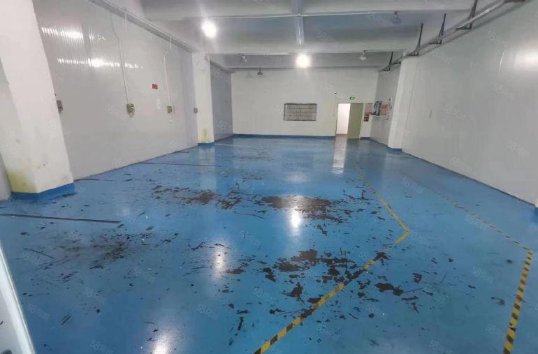 公明李松朗炮台路旁小厂房出租380平车间全新地平漆，好招工