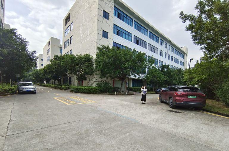 坪山坑梓200至500平1000平精装修办公仓库低价厂房出租