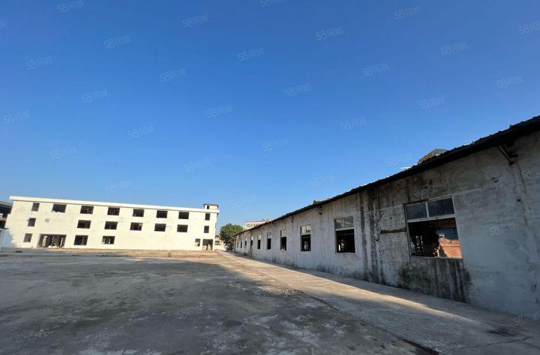 深圳坪山工业园标准厂房2000平出租大小可分租适合汽车4S店