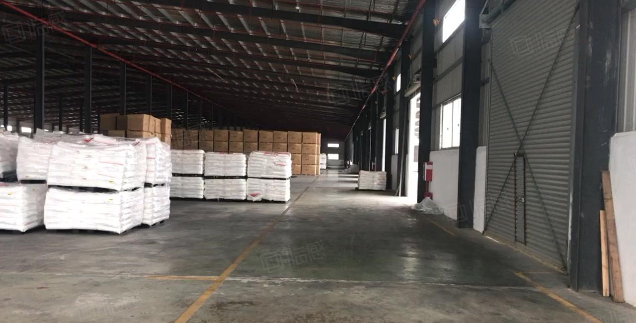 深圳坪山14000平方米单一层厂房出租，高度9米，空地大