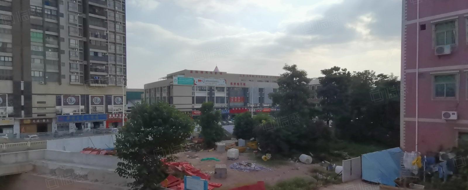 打包价7000元坪山坑梓比亚迪二期附近独院新空出4楼400平