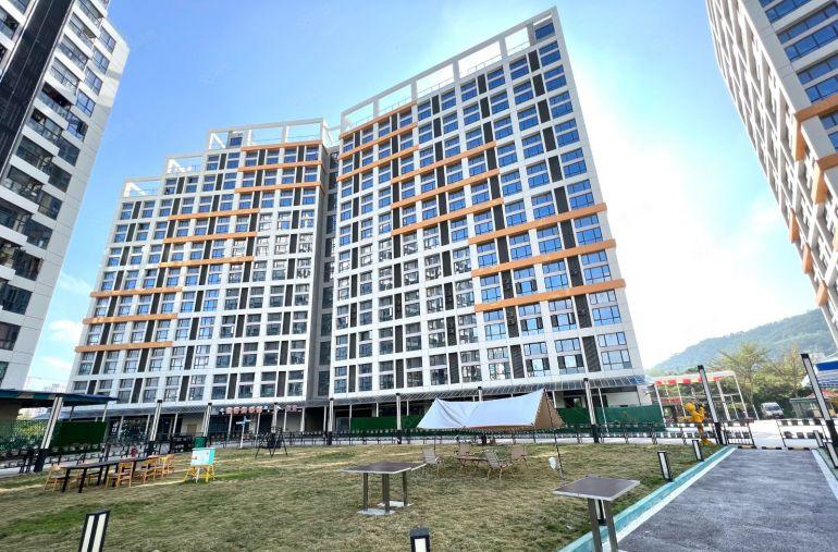 坪山医疗工业园，租金补贴百分之七十，精装修带红本出租