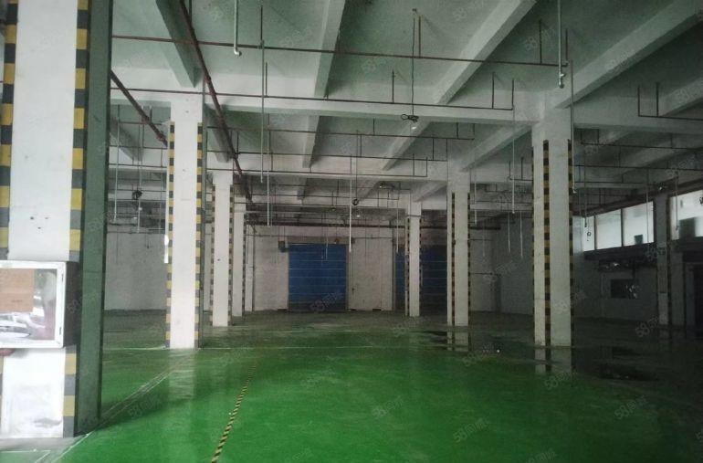 18元坪山原房东高速路口4000平，地坪漆带装修空地大车位多